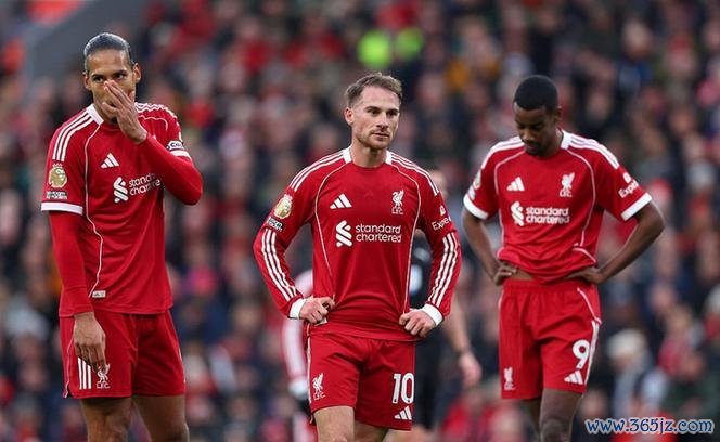 阿森纳笑晕？争冠3对手同轮翻车！6分断层领跑 第2至第12仅差5分